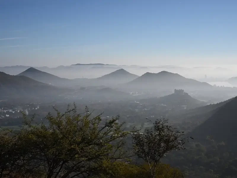 mountain-village-tour-rajasthan mountain-village-tour-rajasthan